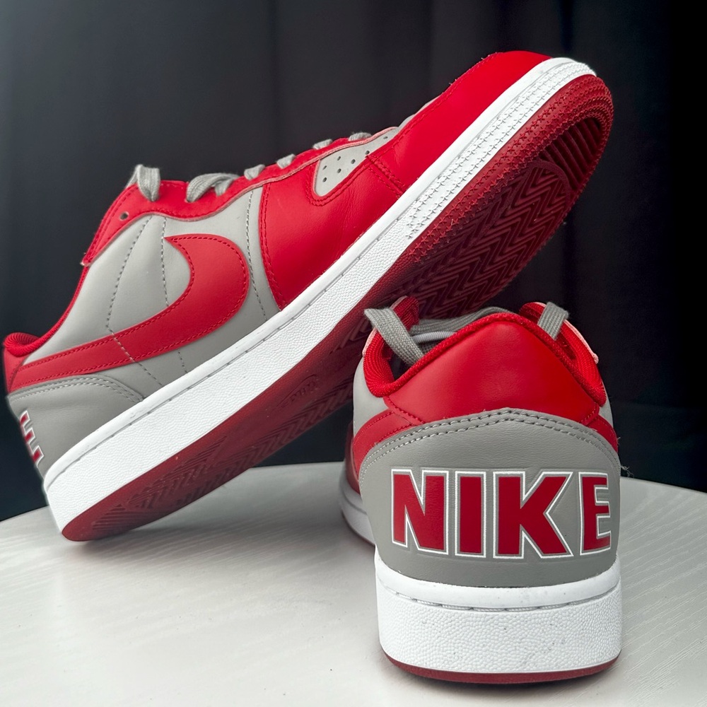 Men’s Nike 10.5 Phillies Theme